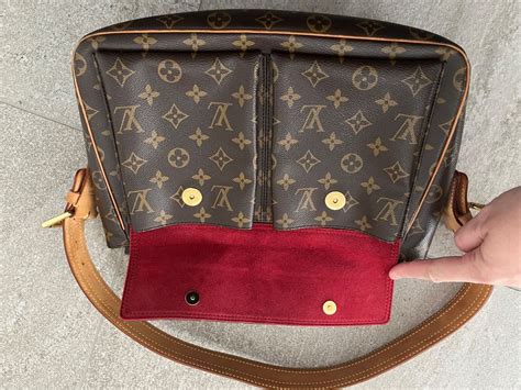 borsa lv con stickers misure|Borse Louis vuitton in Pelle Rosso .